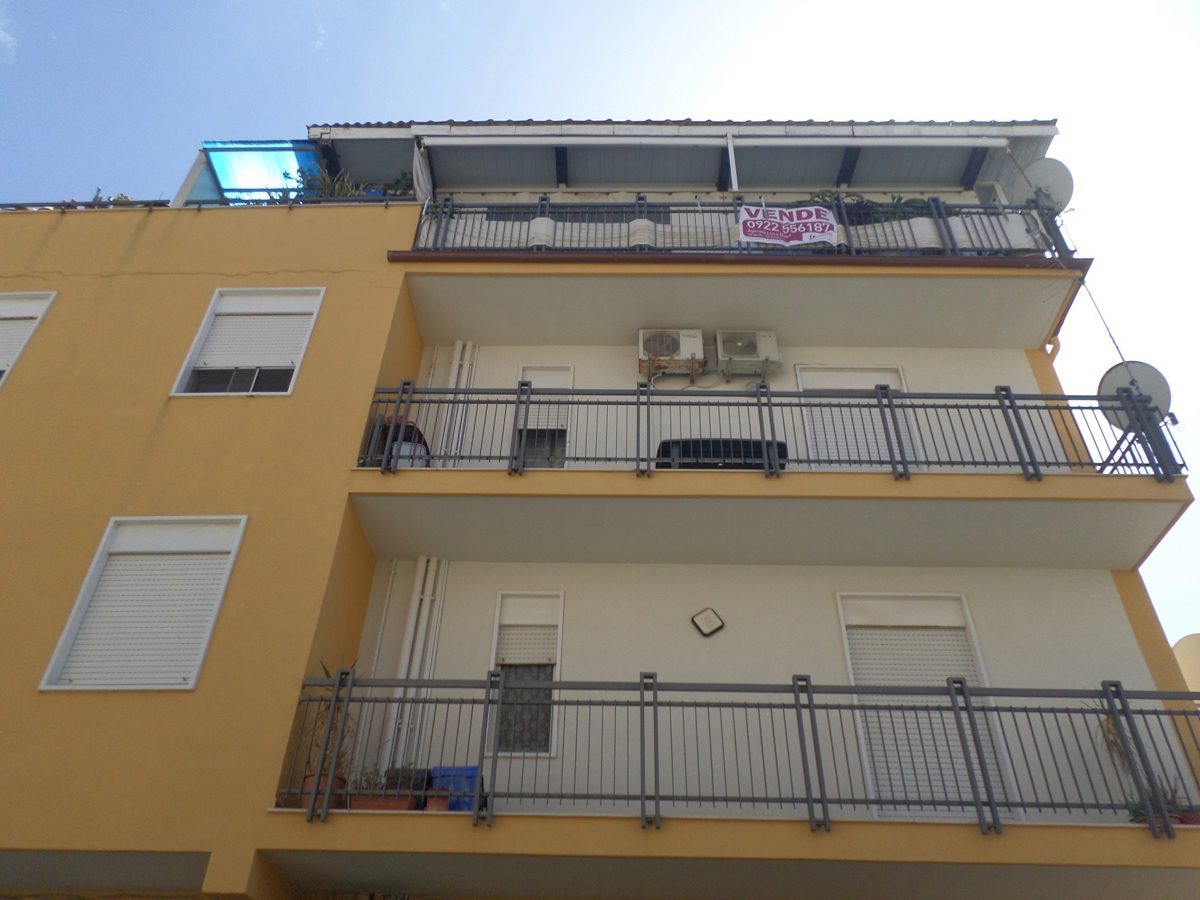 images_gallery Agrigento: Appartamento in Vendita, Via Delle Mimose, 6, immagine 2