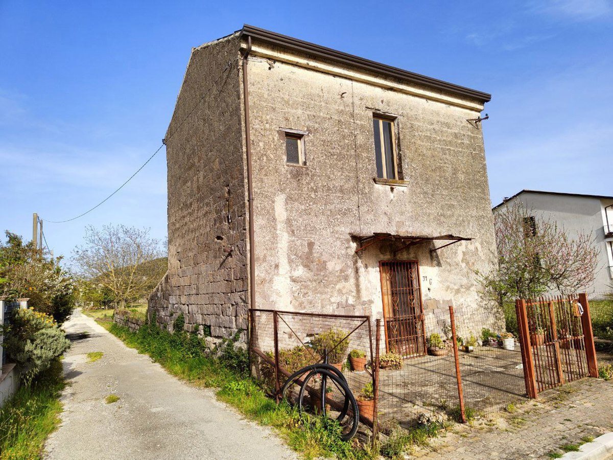 Casa Indipendente in Via Truono, Snc, San Salvatore Telesino (BN)