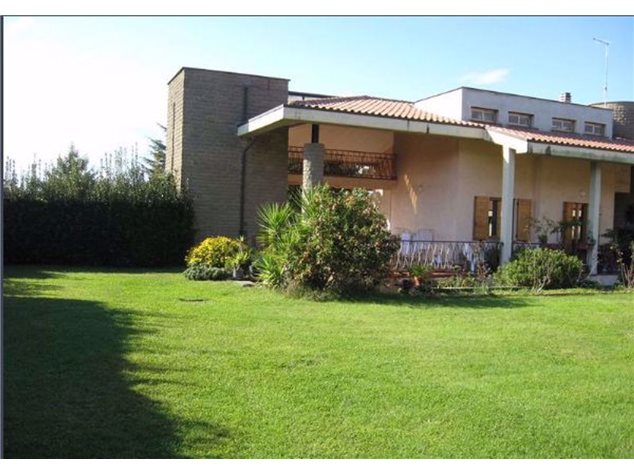 Villa in Via Fra Giovanni, 0, Bracciano (RM)
