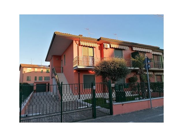 Villa bifamiliare in Via Iv Novembre, 24, Agnadello (CR)