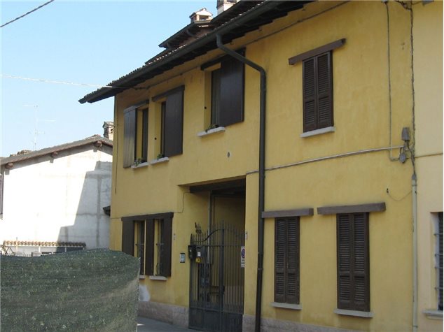 Casa Indipendente in Via Molino, 7, Pandino (CR)