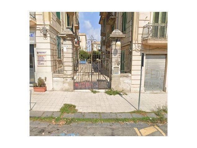 Appartamento in Via Lombardia , 5, Messina (ME)