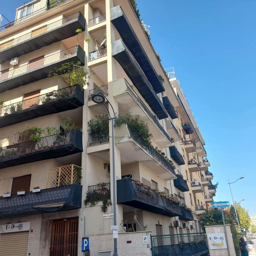 images_gallery Palermo: Appartamento in Vendita, Via Generale Antonio Baldissera, 18, immagine 2