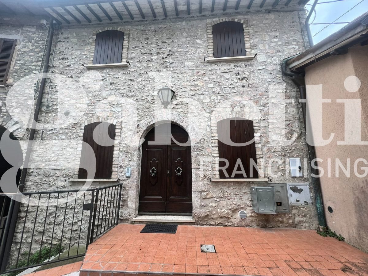 Villa singola in Frazione Castel San Felice, Via Orichelle, 16 18, Sant'Anatolia di Narco (PG)