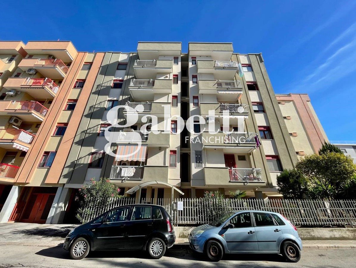 Appartamento in Via Montebello, 3, Andria (BT)