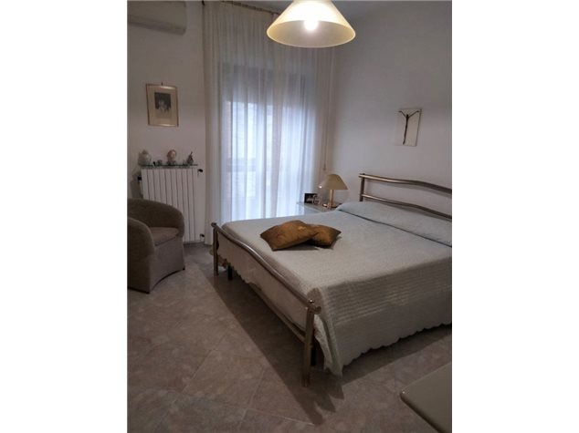images_gallery Taranto: Appartamento in Vendita, Viale Pirro, 7, immagine 16