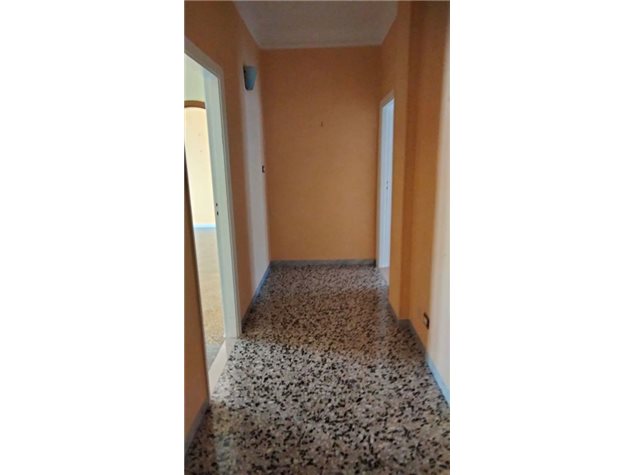 images_gallery Taranto: Appartamento in Vendita, Via Falanto, 9, immagine 8