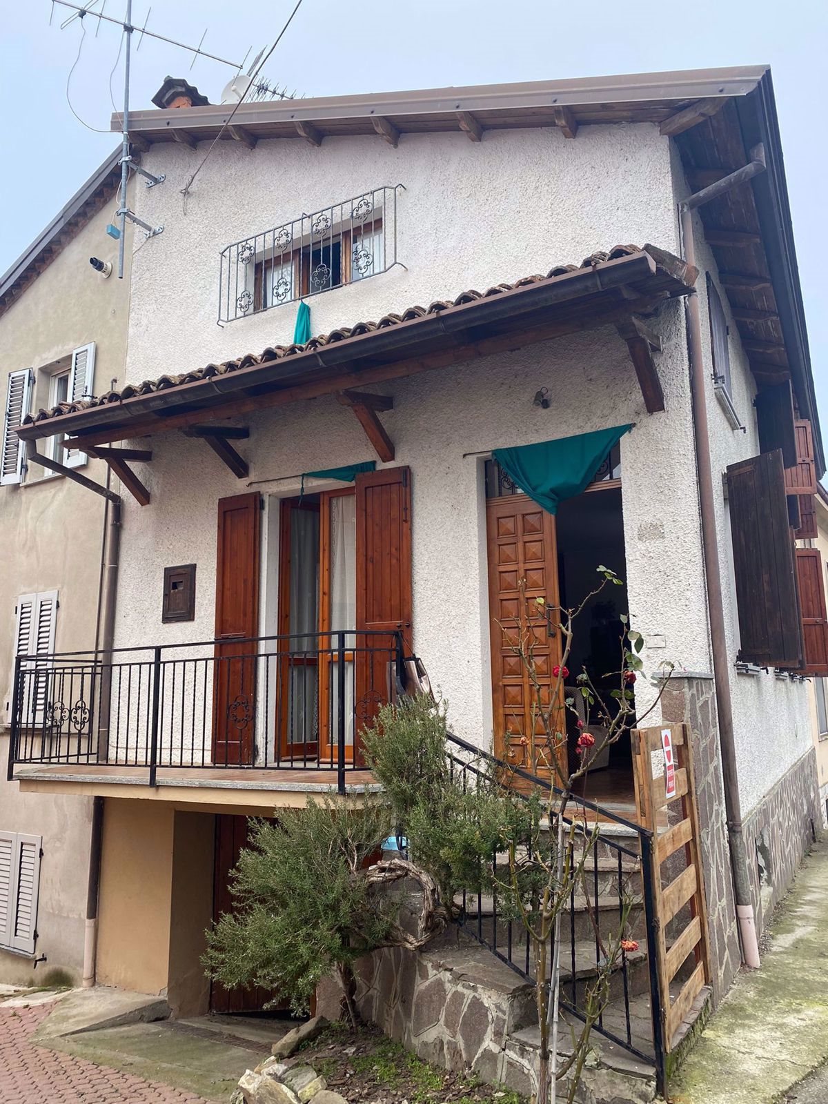 Casa Indipendente in Località Ca' Dallara, Ziano Piacentino (PC)