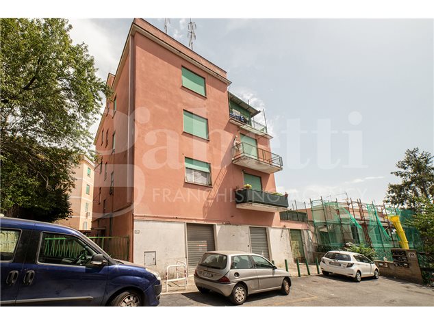 Appartamento in Via Siro Corti , Roma (RM)