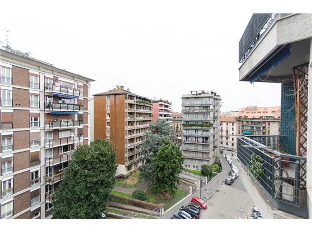 images_gallery Milano: Appartamento in Vendita, Via Amedeo D' Aosta, 8, immagine 8