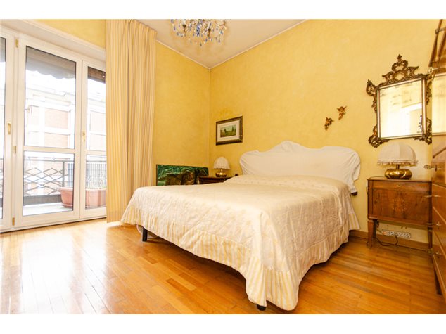 images_gallery Milano: Appartamento in Vendita, Via Amedeo D' Aosta, 8, immagine 11