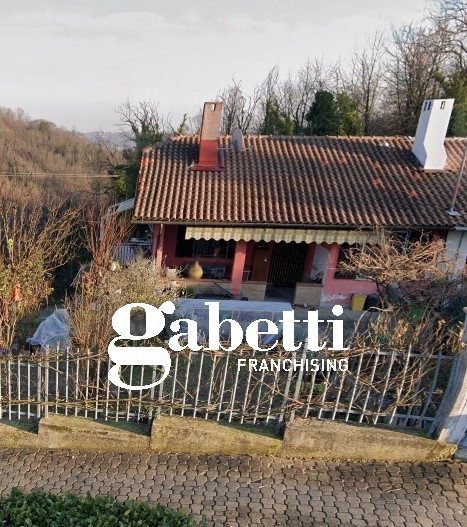Casa Indipendente in Regione Serra Perno, 47, Castell'Alfero (AT)