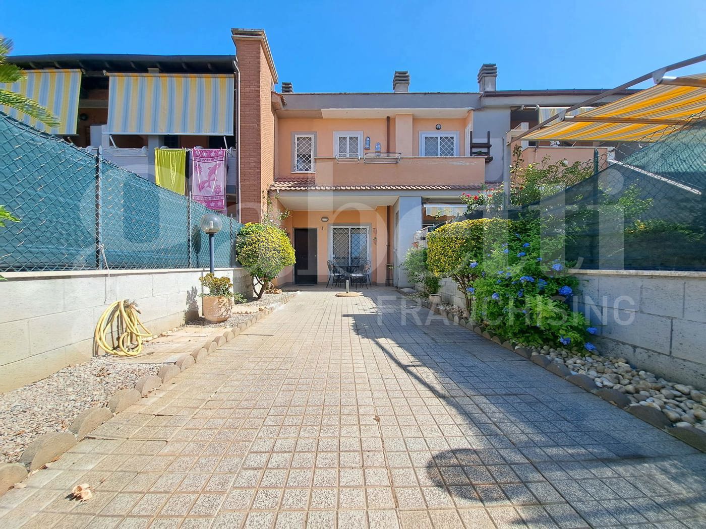 Appartamento in Via Sardegna , 80, Ardea (RM)