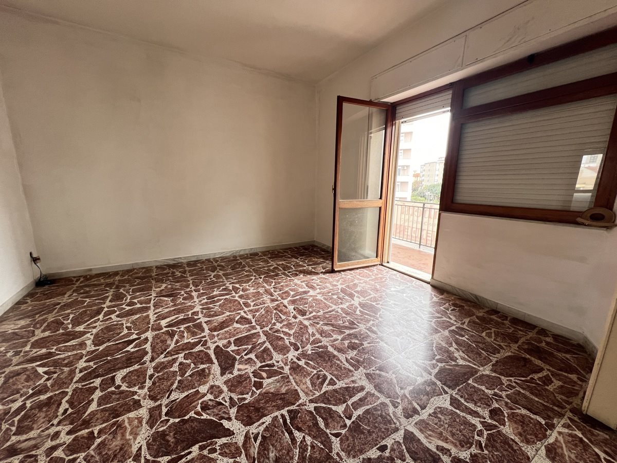 images_gallery Oristano: Appartamento in Vendita, Via Monte Gonare, 16, immagine 3