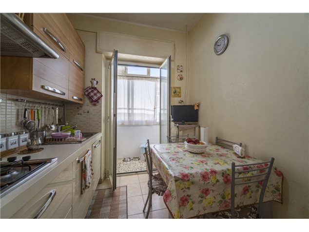 images_gallery Messina: Appartamento in Vendita, Via Chinigò, 45, immagine 9