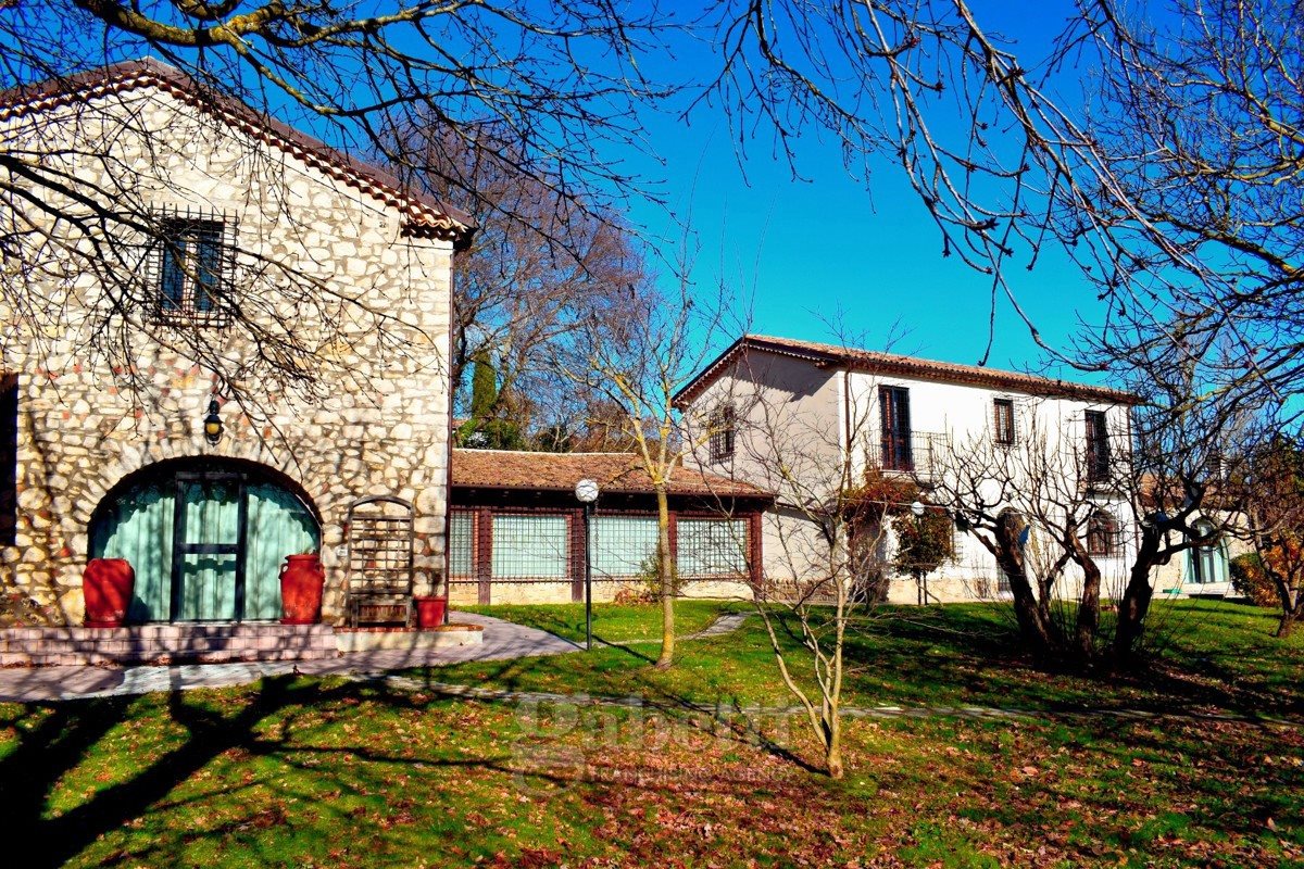 Villa in , Colle d'Anchise (CB)