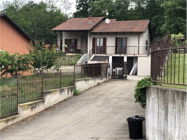 Villa singola in Via Regina Margherita, 35, Baldichieri d'Asti (AT)