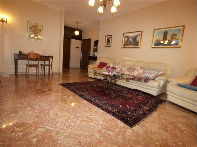 Appartamento in Via Inganni , 84, Milano (MI)