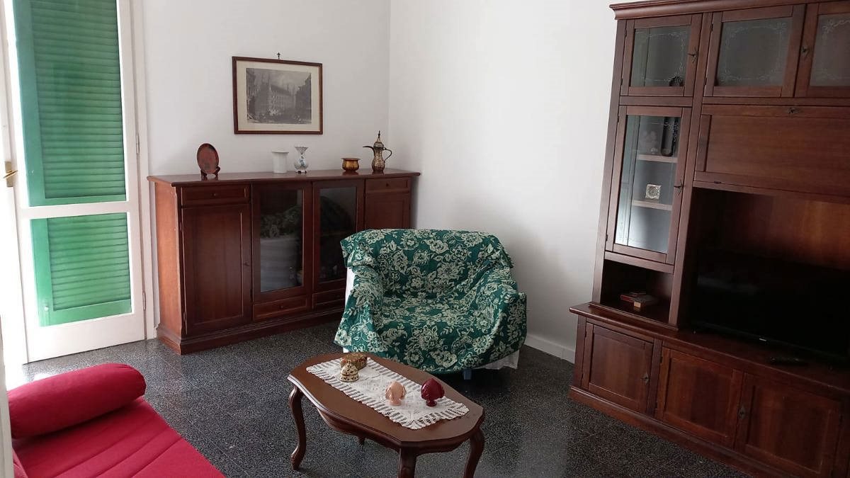 images_gallery Brindisi: Appartamento in Vendita, Largo Amedeo Avogadro, 14, immagine 8