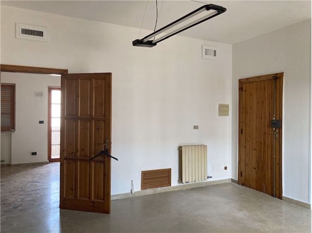 images_gallery Brindisi: Appartamento in Vendita, Via Dalmazia, 33, immagine 8