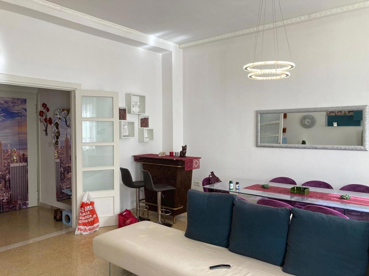 images_gallery Brindisi: Appartamento in Affitto, Via Santi, 8, immagine 5