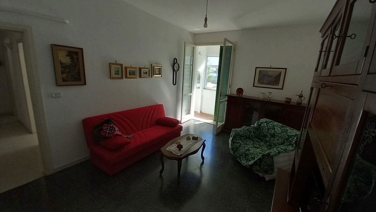 images_gallery Brindisi: Appartamento in Vendita, Largo Amedeo Avogadro, 14, immagine 7
