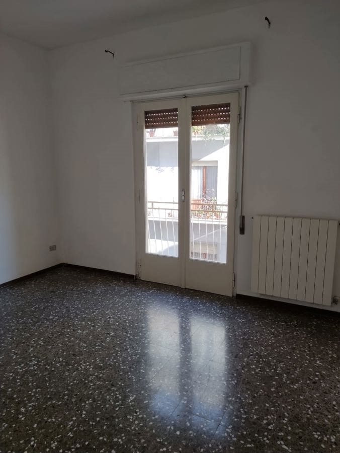 images_gallery Brindisi: Appartamento in Vendita, Via Properzio, 4, immagine 4