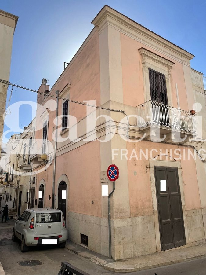 Casa Indipendente in Via Galileo Galilei, 6, Canosa di Puglia (BT)