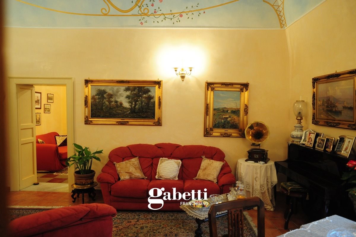 images_gallery Canosa di Puglia: Casa Indipendente in Vendita, Via Antonio Rosmini, 6, immagine 4