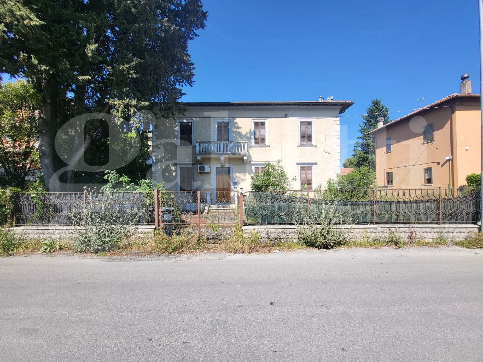 Casa Indipendente in Via Palombaro, 18, Foligno (PG)