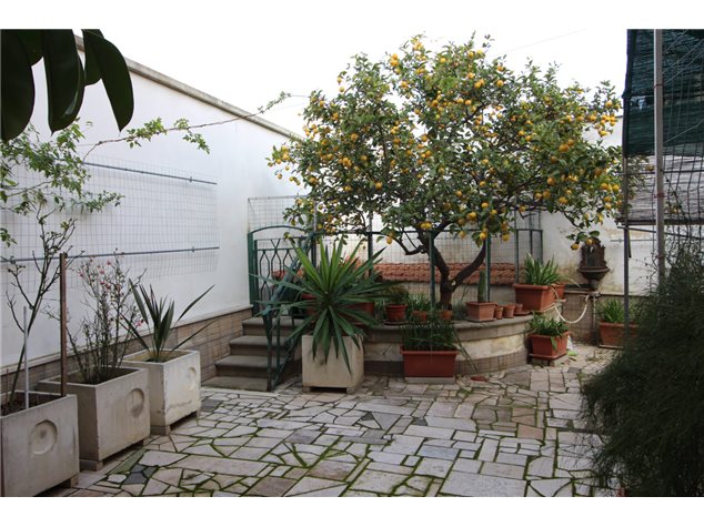 Manduria: Casa Indipendente in , Via Castelli, 23