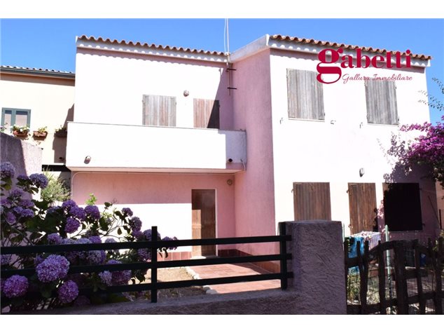 Appartamento in Via Monte Limbara, 20, Santa Teresa Gallura (SS)