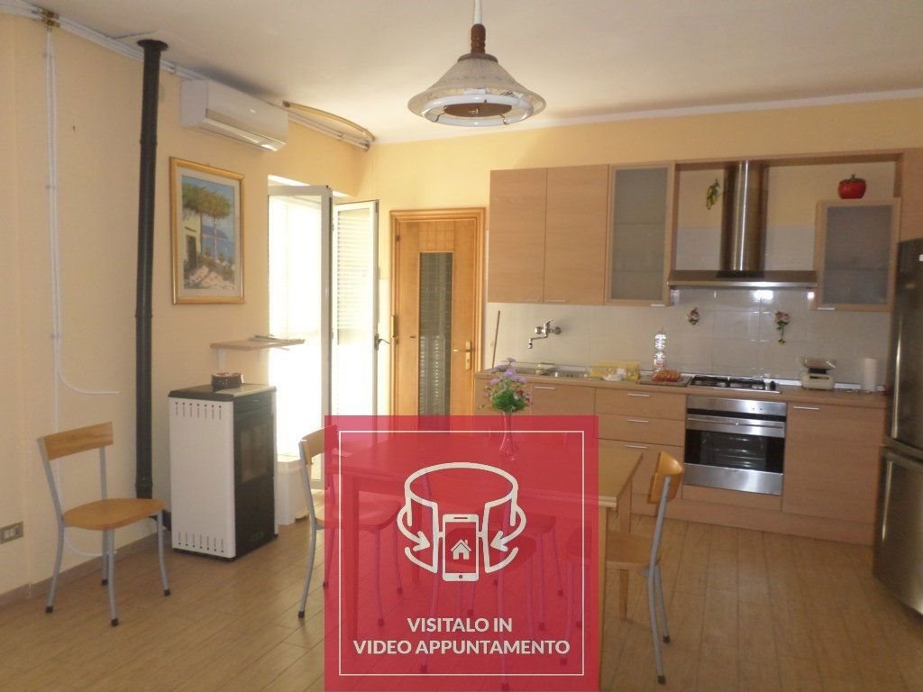 images_gallery Vieste: Appartamento in Vendita, Via Fontana , 56, immagine 1