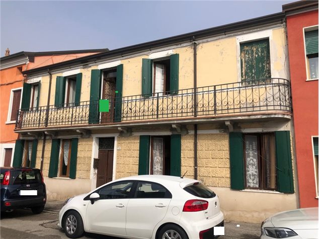 Casa Indipendente in Adria Riviera Battisti, 0, Adria (RO)