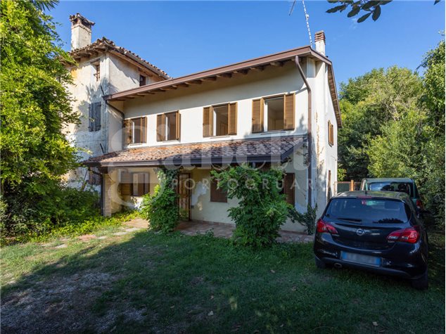 Villa a schiera in Via Frassinedo, 40, Portogruaro (VE)