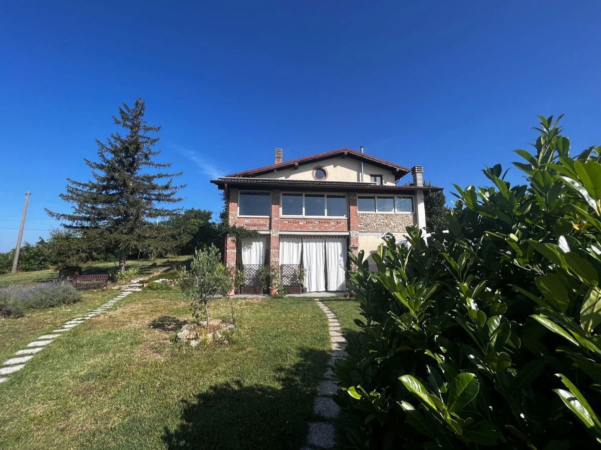 Villa singola in Casone, 3, Montecalvo Versiggia (PV)