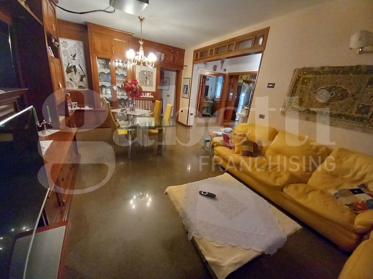 Villa bifamiliare in Sottomarina Strada Madonna Marina , 00, Chioggia (VE)
